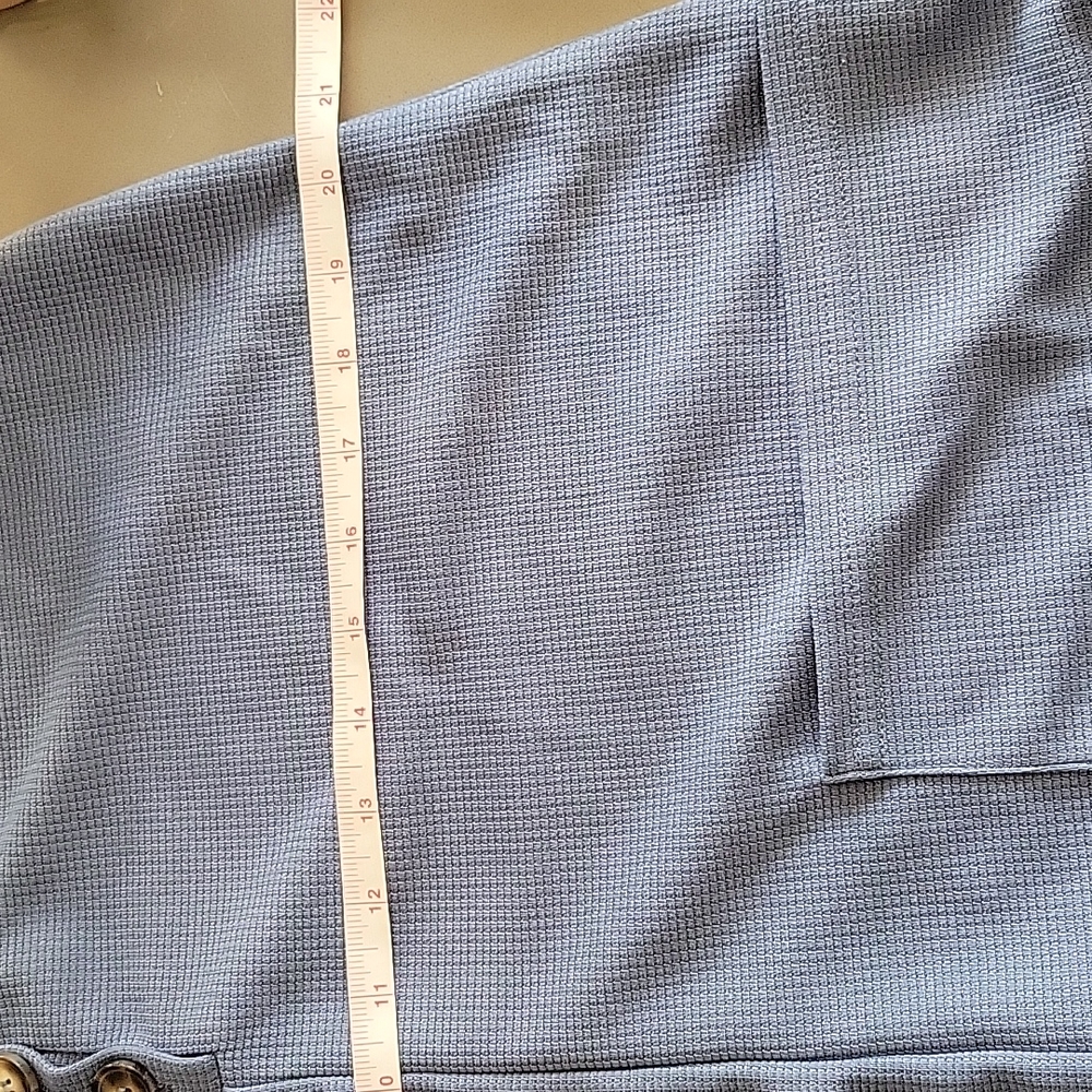 Waffle Knit Button Rompers With pockets - Picture 13 of 14